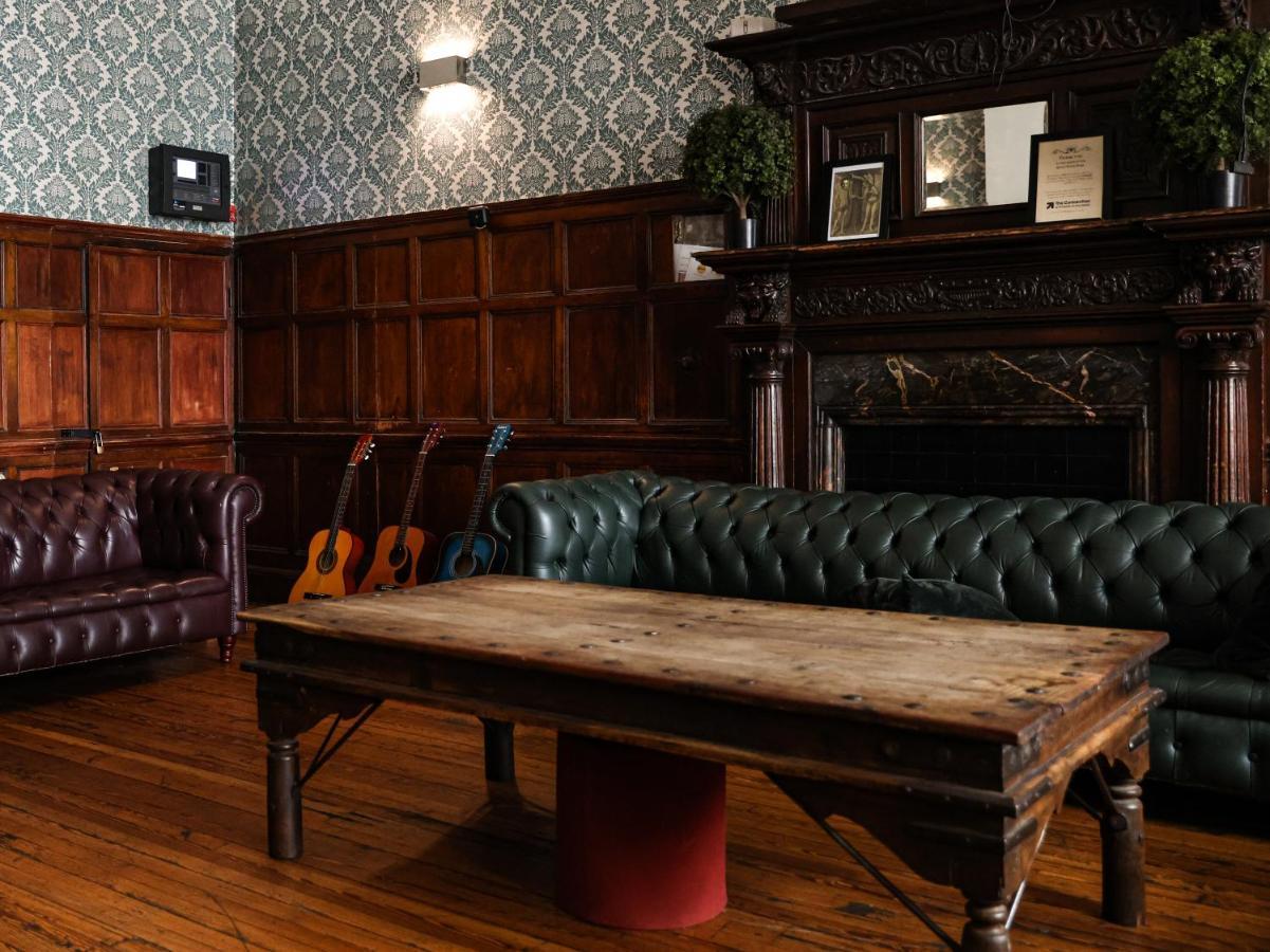 Astor Hyde Park Hostel (Adults Only) ลอนดอน ภายนอก รูปภาพ