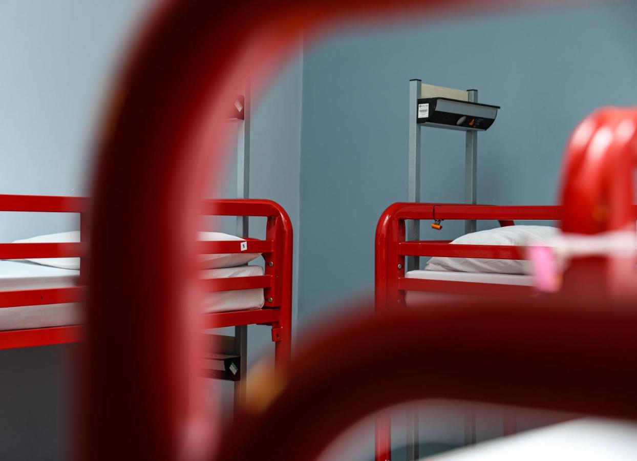 Astor Hyde Park Hostel (Adults Only) ลอนดอน ภายนอก รูปภาพ