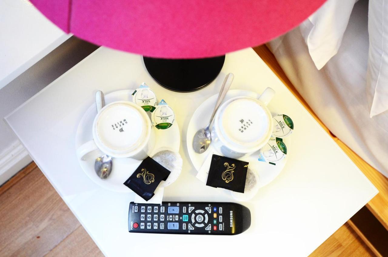 Astor Hyde Park Hostel (Adults Only) ลอนดอน ภายนอก รูปภาพ